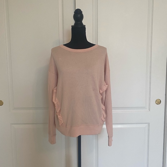 Abercrombie & Fitch Tops - ❗️Abercrombie & Fitch Pink Sweatshirt❗️
